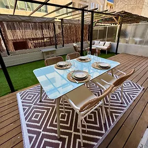 Appartement Cocon 2 Pieces Avec Grande Terrasse A Vauban, Marseille
